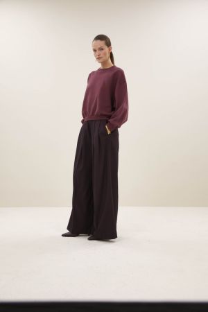  1339 burgundy c