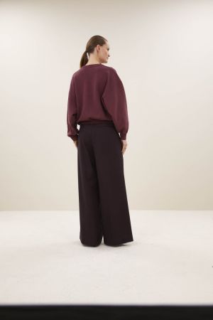  1339 burgundy c