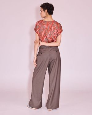  306 red leaves