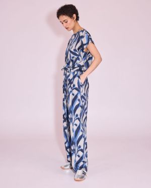 506 blue leaves