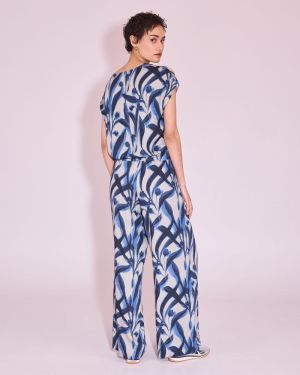 506 blue leaves