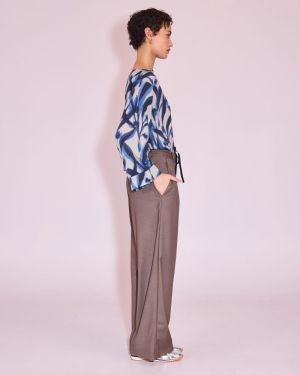  506 blue leaves
