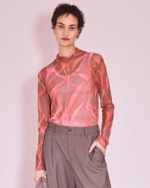  306 red leaves