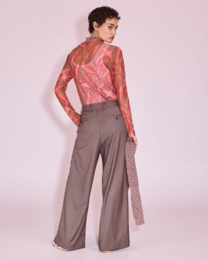  306 red leaves