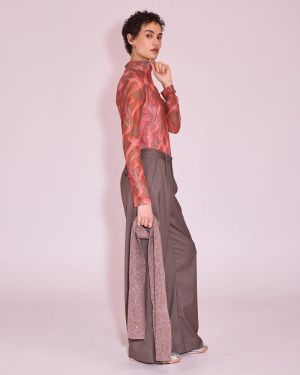  306 red leaves