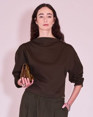  656 winter moss