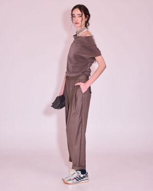  710 taupe