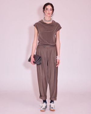  710 taupe