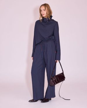  589 navy/bright