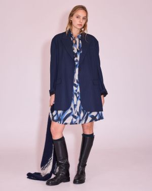  506 blue leaves