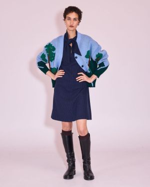  516 bright blue