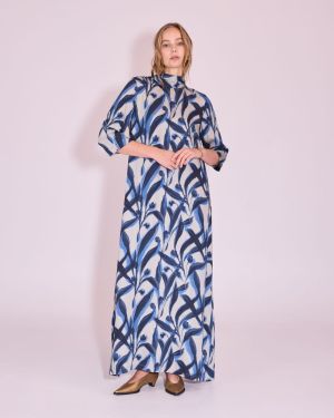 506 blue leaves