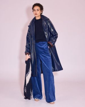  595 academy blu