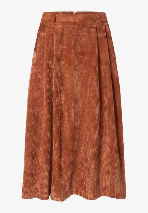  0476 cinnamon